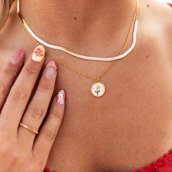 Eloise Tea Cup Necklace