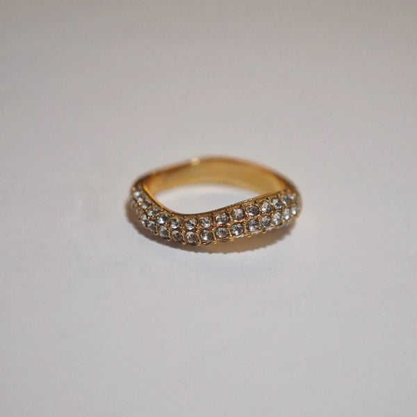 Wavy Pave Ring