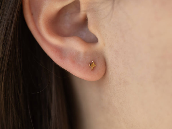 Twinkle Stud Earrings