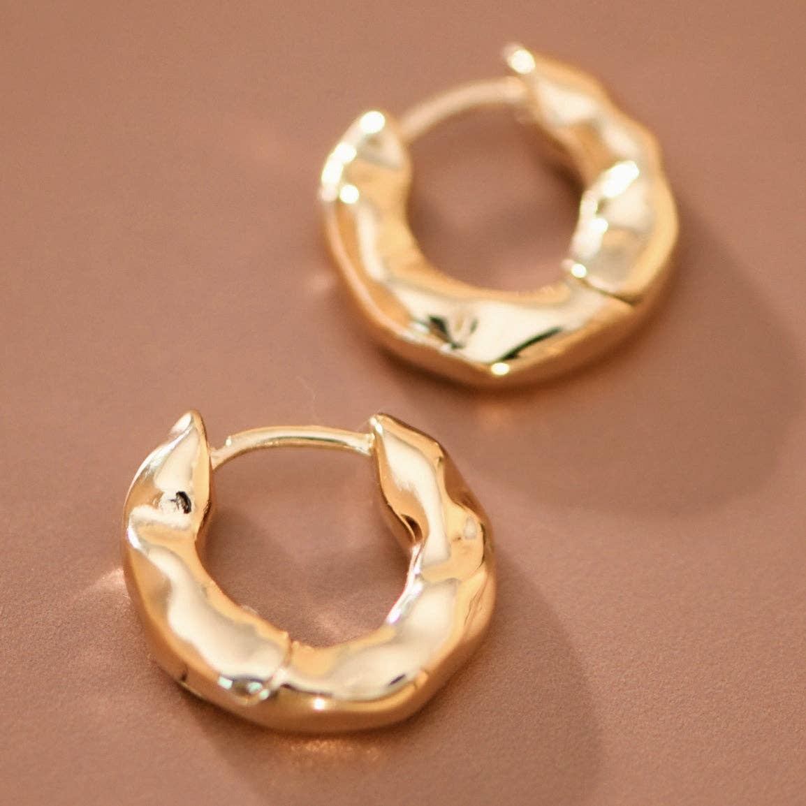 Stevie Hammered Hoops
