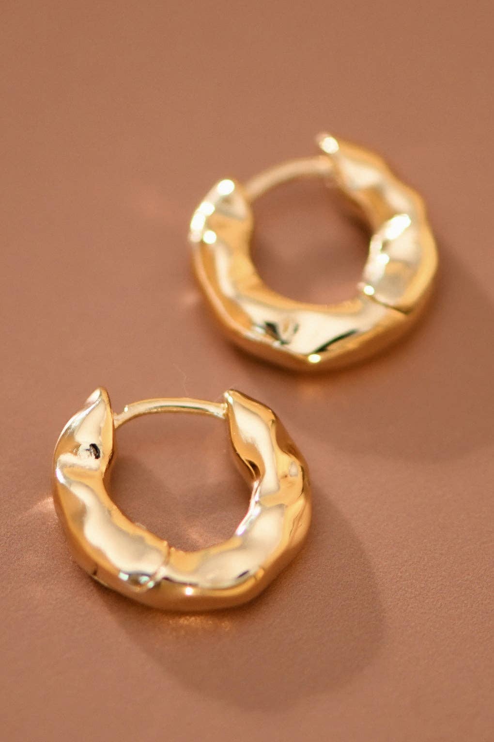 Stevie Hammered Hoops