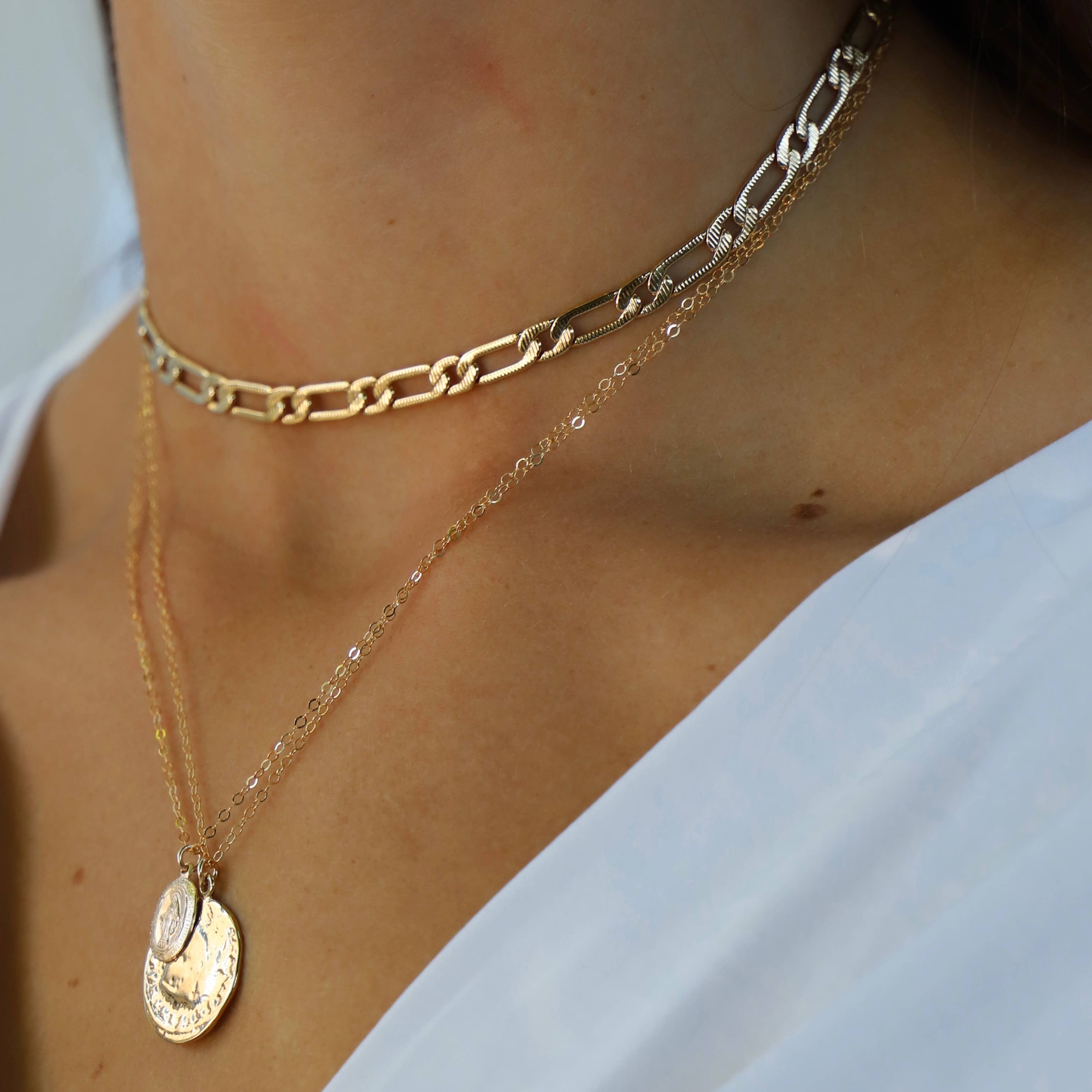 Cleopatra Choker