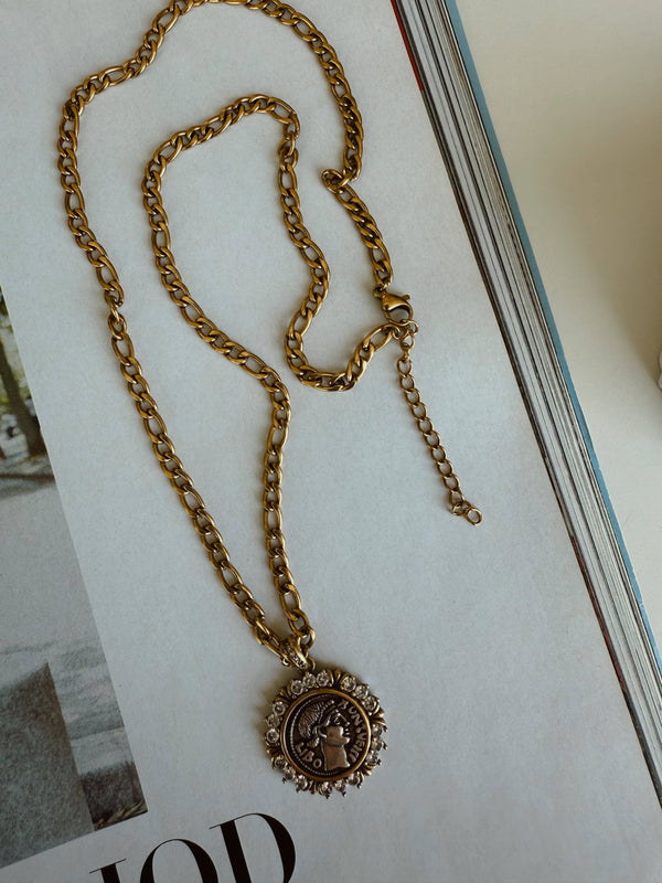 Valentina Medallion Necklace