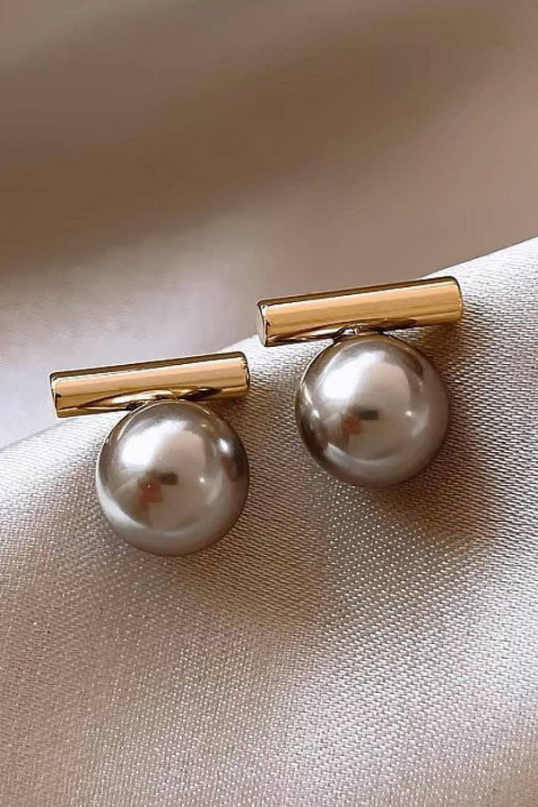 Chloe Stud Earrings