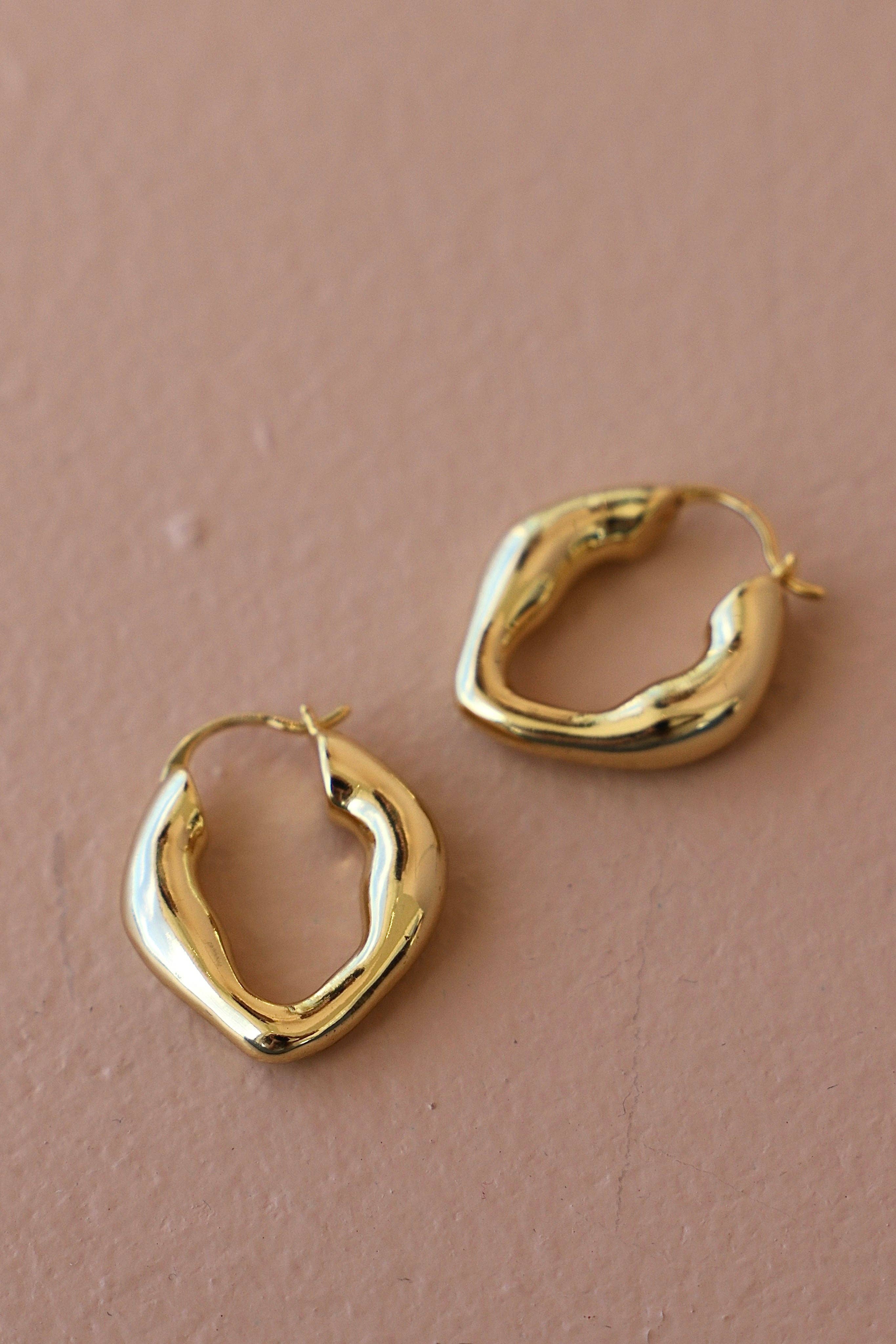ORGANIC GOLD HOOPS
