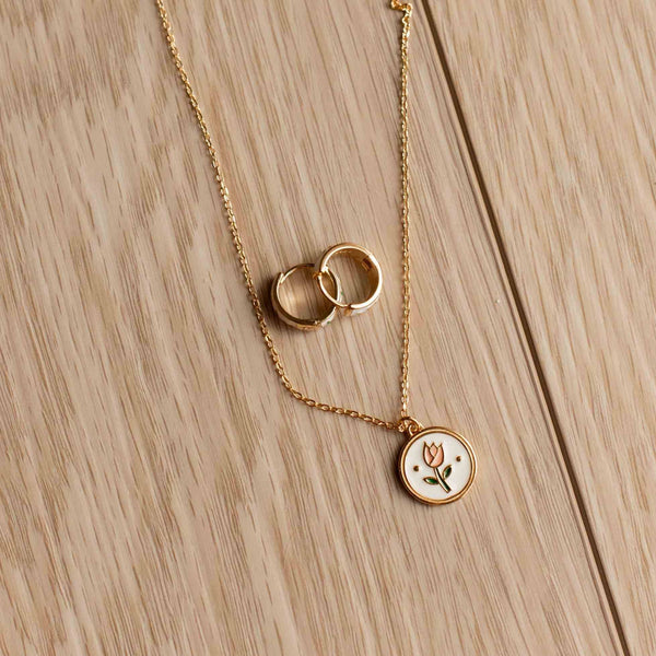 Eloise Tea Cup Necklace