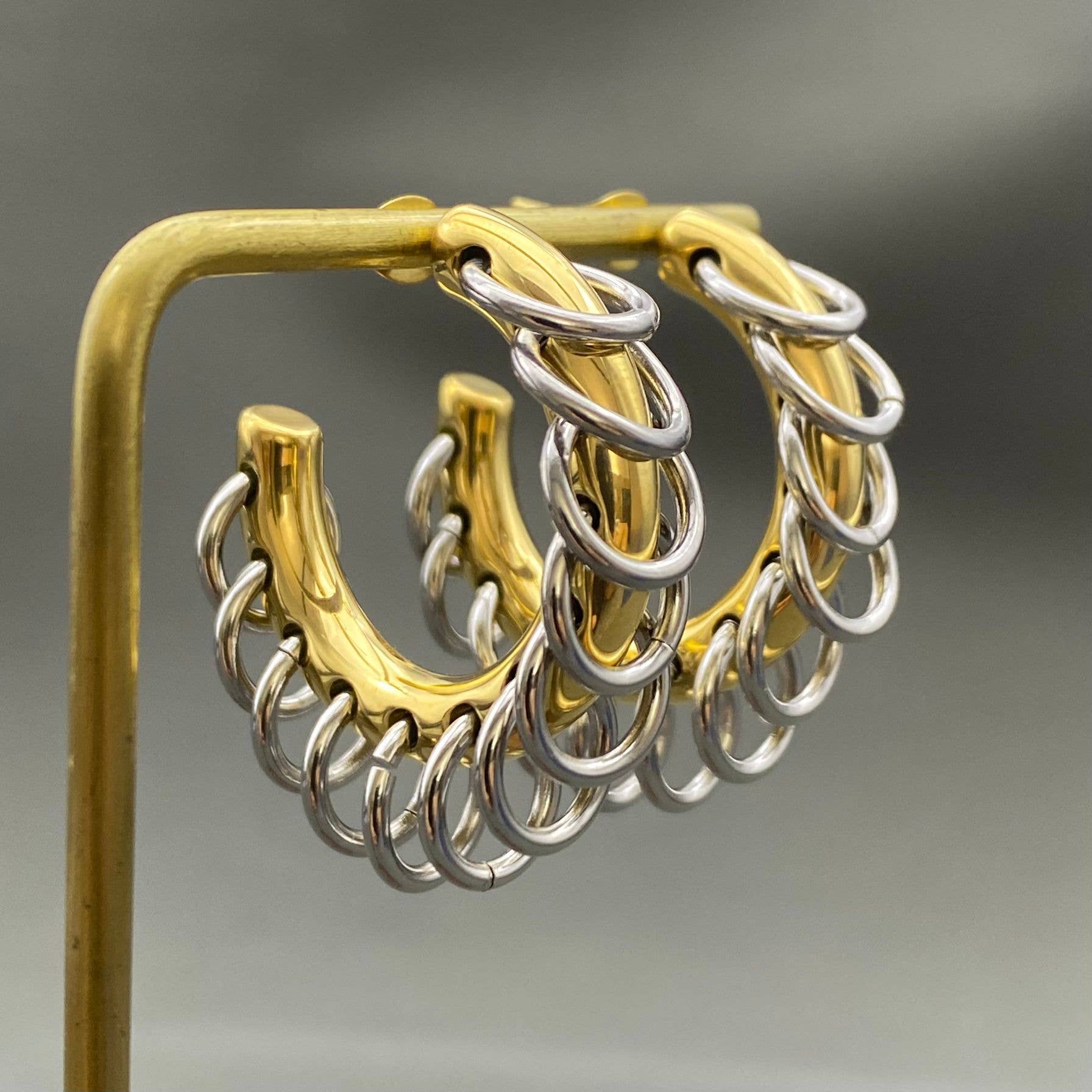 Two-tone Ring Finge Shaped Earrings