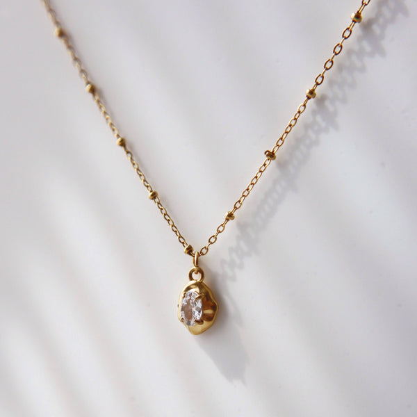 Raina Pebble Necklace | Pendant Necklace