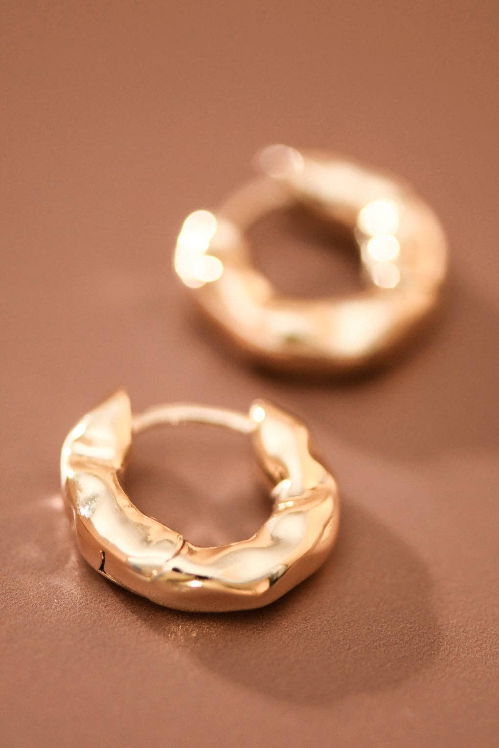 Stevie Hammered Hoops