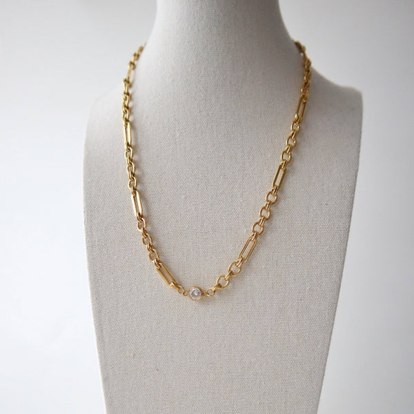 Solenne Chain Necklace
