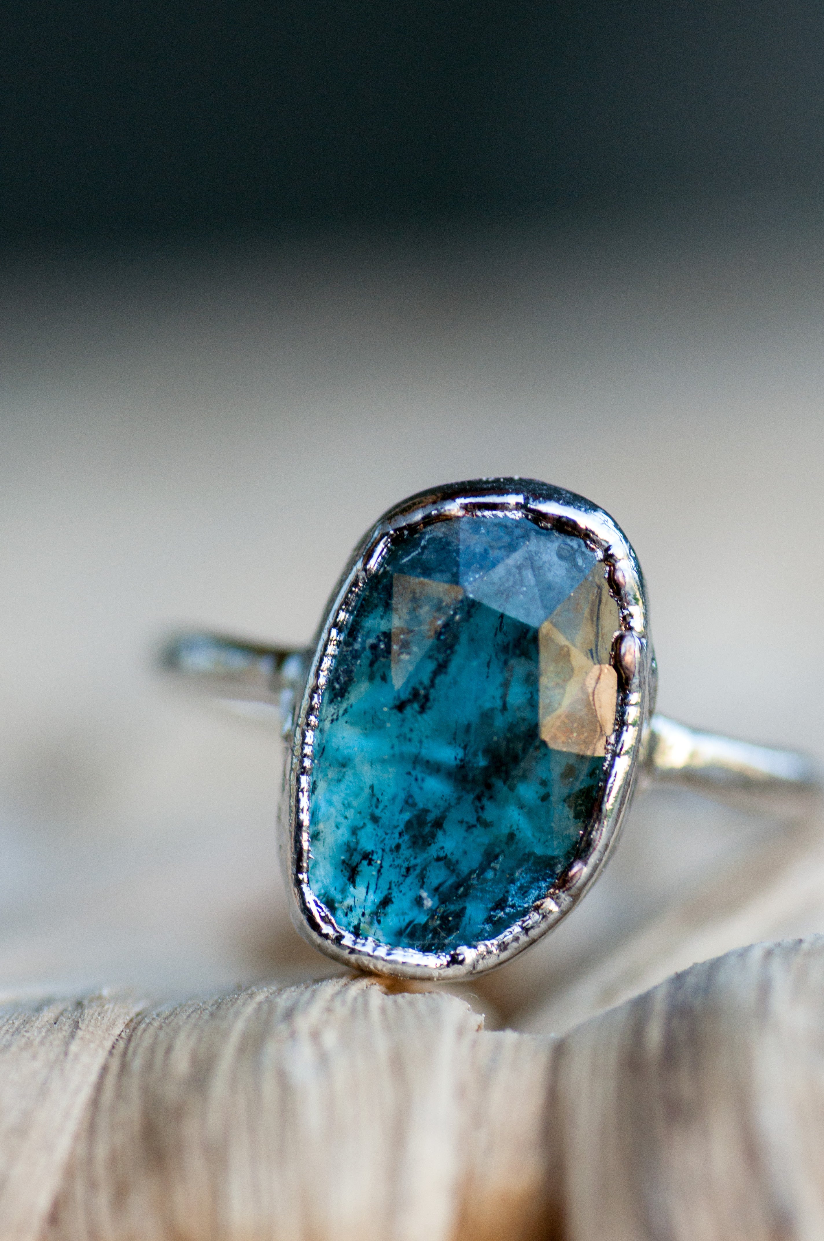 Indigo Kyanite Moss Ring
