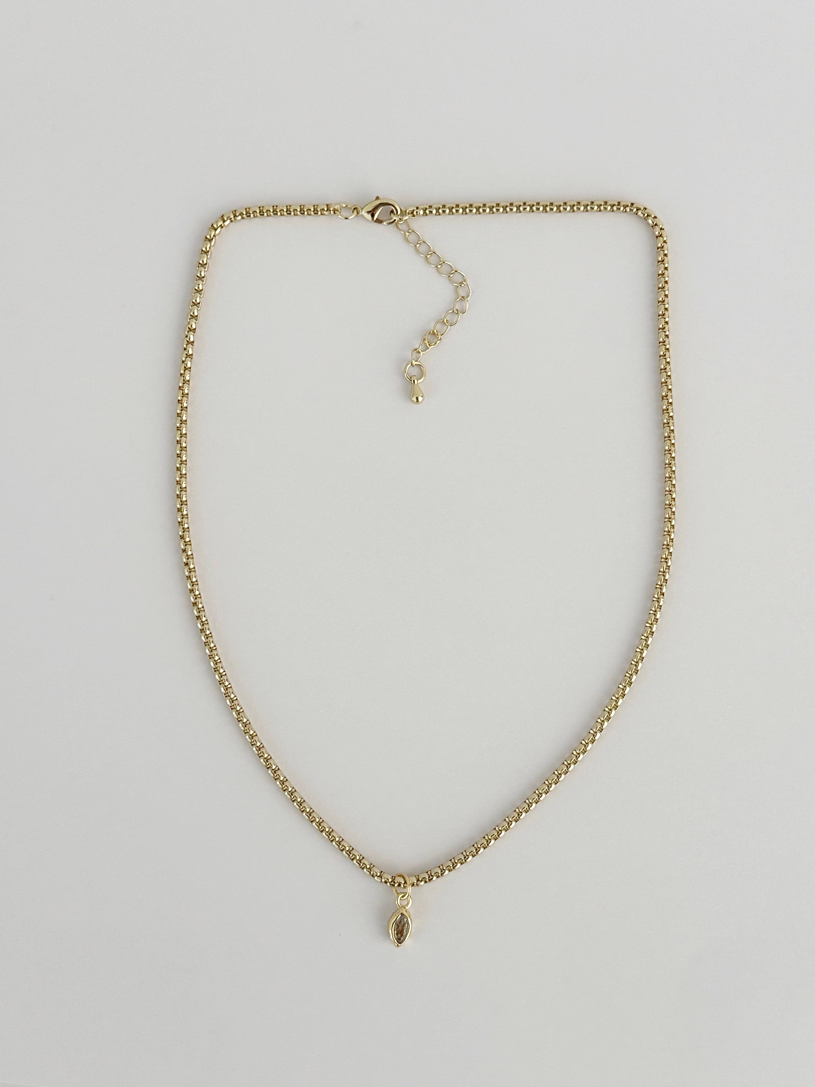 Villa Necklace 