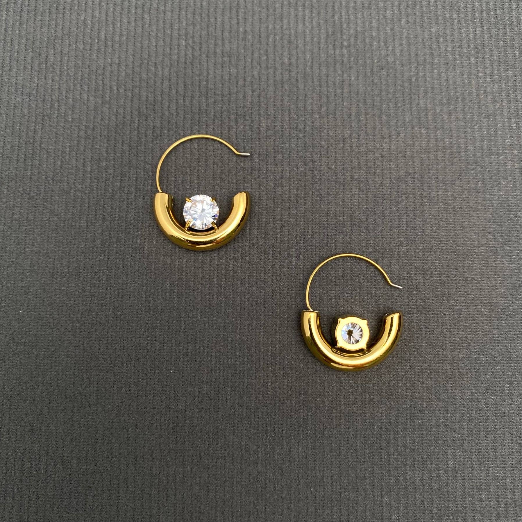 Sparkling Zircon hoop Earrings
