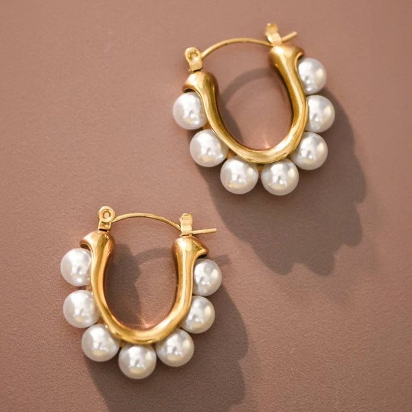 Eloise Pearl Dangle Hoops