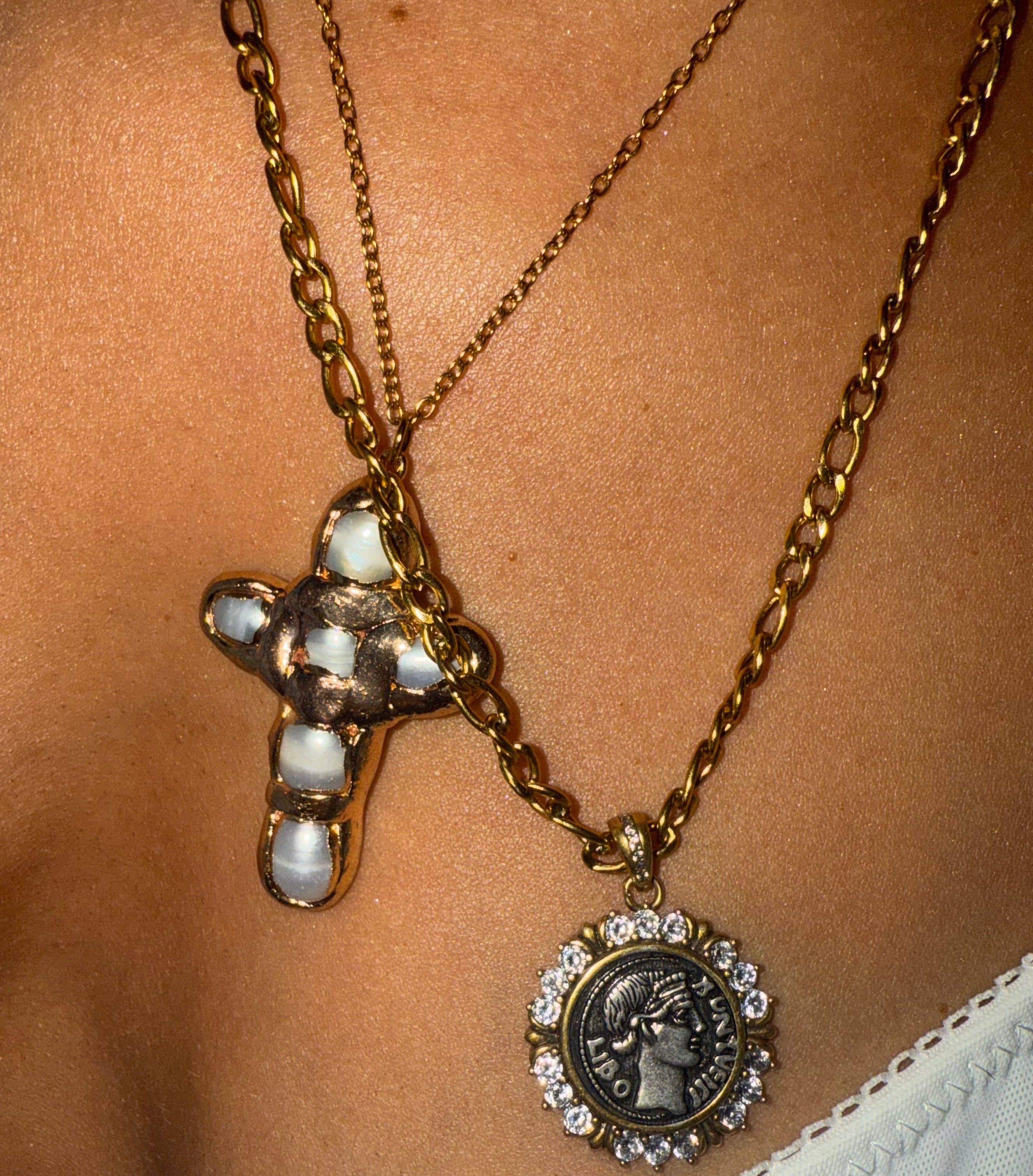 Valentina Medallion Necklace