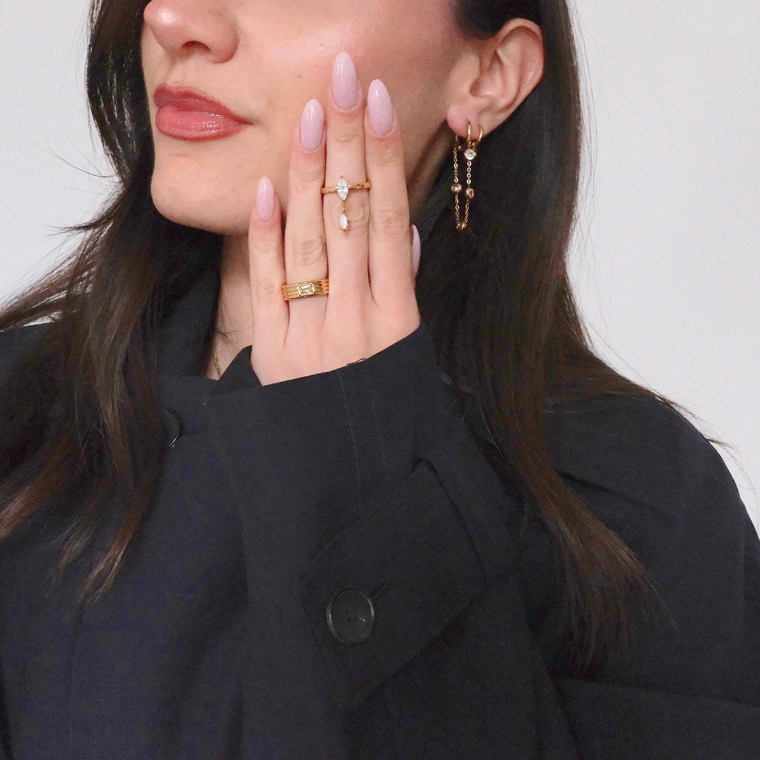 Vandal Chain Hoops