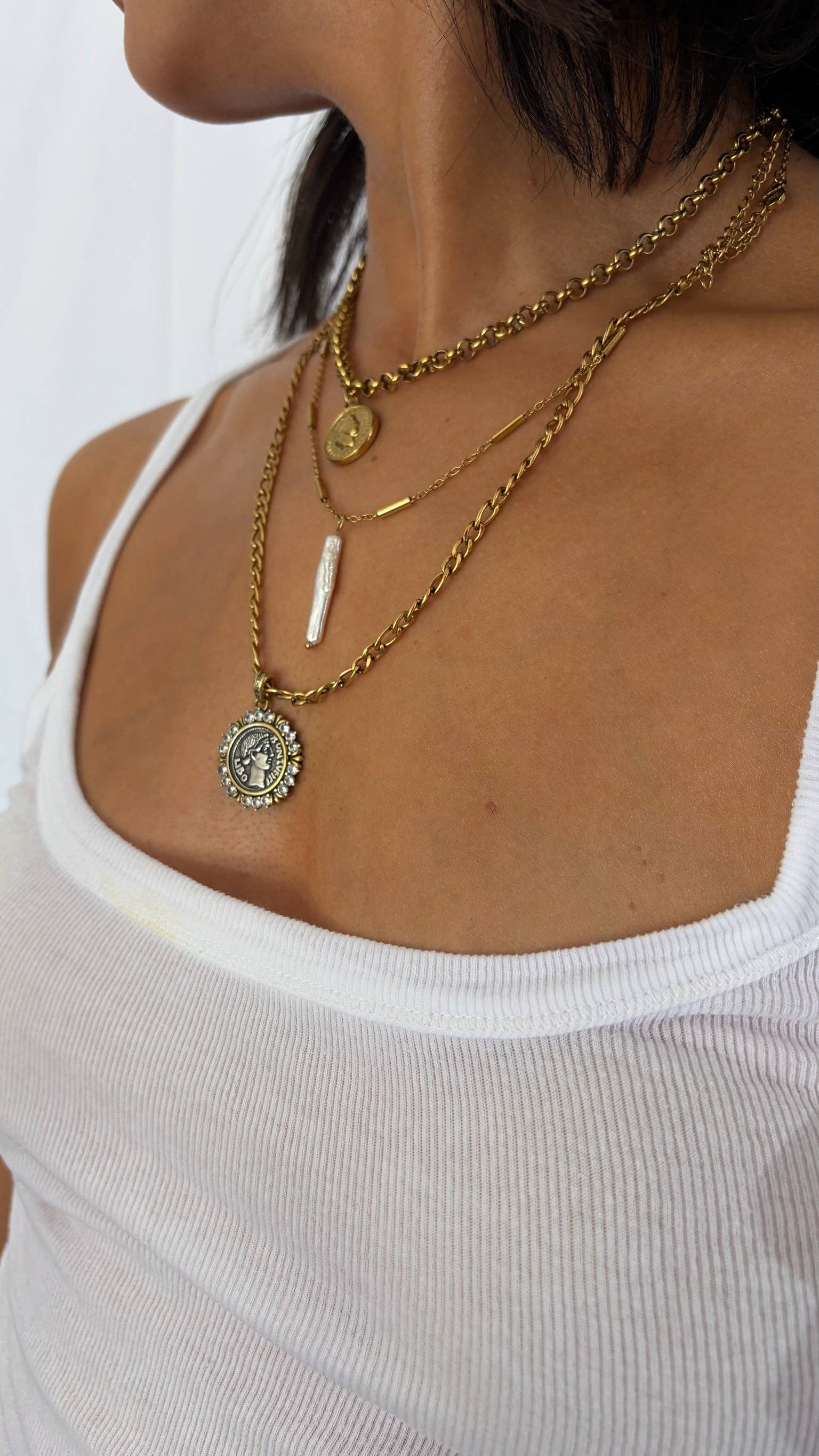 Valentina Medallion Necklace