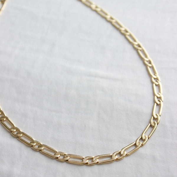 Cleopatra Choker